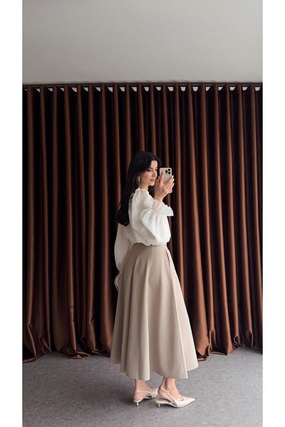 HAZELANNA Godeli Slit Cream Skirt