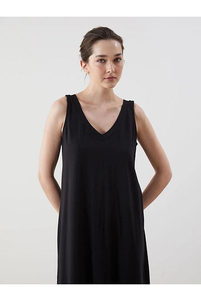 LC Waikiki Lcwaikiki Classic Black Straight Pleated Women Dress