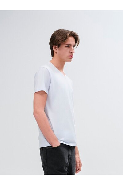 Ltb V Yaka Basıc Slım Kısa Kollu Beyaz T-shırt