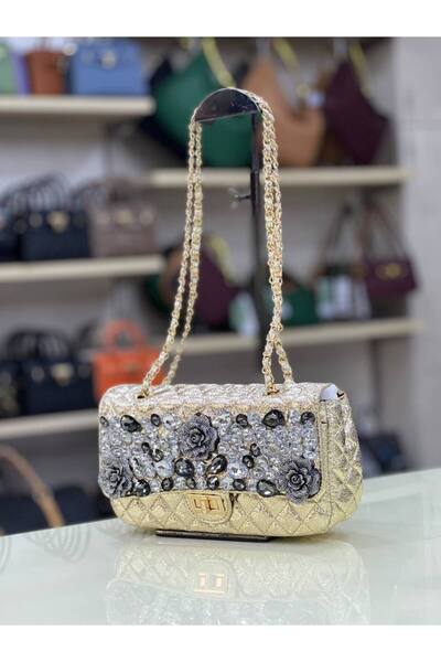 OUEEN ELİZABETH КРИСТАЛЬНИЙ КАМІНЬ І КВІТКОВІ ДЕТАЛІ, ЯСКРАВА «СЕРЕДНЬОГО РОЗ...