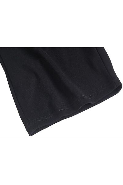 Touz Moda Μαύρο σορτς με στάμπα πεταλούδας