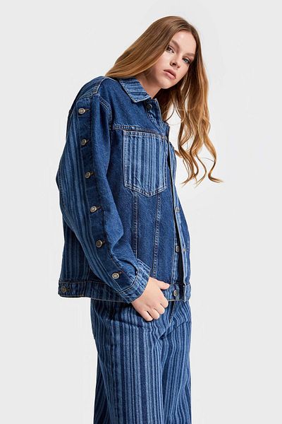 its basic Jachetă de blugi pentru femei cu dungi speciale albastre - Design supradimensionat