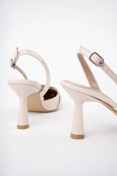 MUGGO Michelle garantáltan nyitott hátú öv, részletes, kétpántos lakkbőr női sarkú cipő