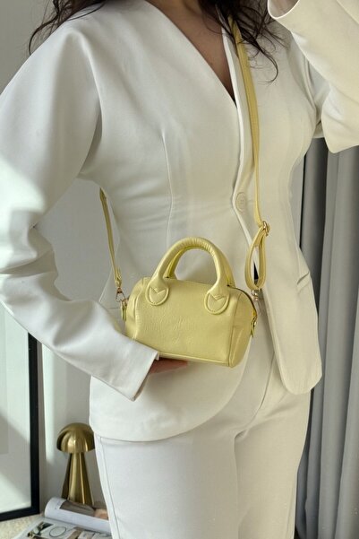 LEONAS Γυναικεία τσάντα χεριού και ώμου Mini Size - Yellow Candy