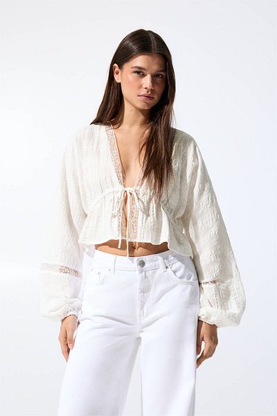 Pull & Bear Lace blouse with bow