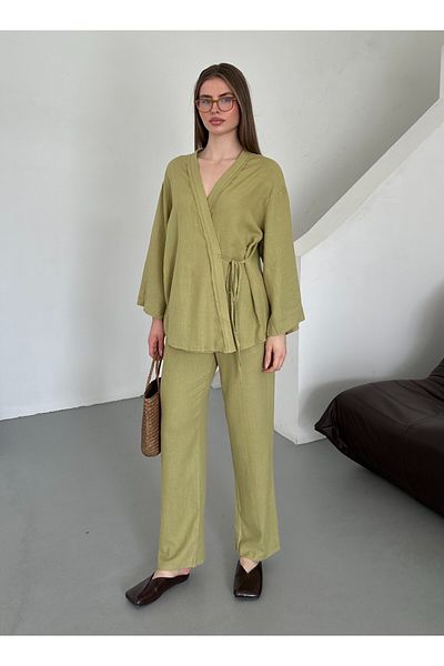 Laluvia Khakifarbener Kimono-Anzug aus Leinenstoff mit seitlicher Bindung – 8373