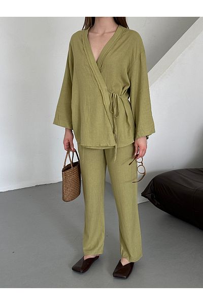 Laluvia Khakifarbener Kimono-Anzug aus Leinenstoff mit seitlicher Bindung – 8373