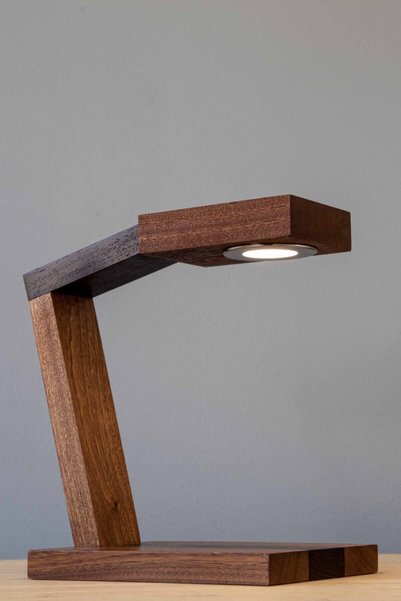 AHŞAP FABRİKASI Bright Solid Wood Decorative Table Lamp