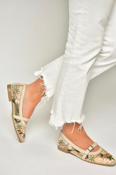 Fox Shoes يو 241793015   البيج شبكة زهرة عزر المرأة باليرينا