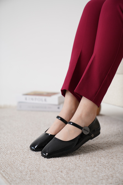 Cananın Pabuçları BABET DETALIAT CU CATARAMA INT 501