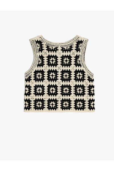 Koton Knitted Detailed Sleeveless V-Neck Cotton Knitwear Vest