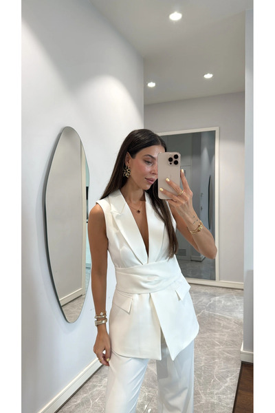 My Blog Weißes Eliana-Hosenset mit Gürtelweste – 2786