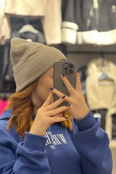 Ritagarcia Унисекс зимна сгъната шапка с тъмносиньо-камъче