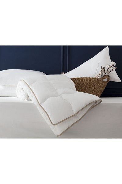 Madame Coco Aleoavera Kingsize-Steppdecke – Weiß/Erde