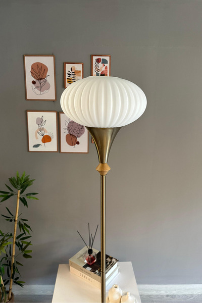 Bamyum Beyaz Cam Q Lambader Modern Dekoratif Metal Oturma Odası Çalışma Odası Zemin Lambası