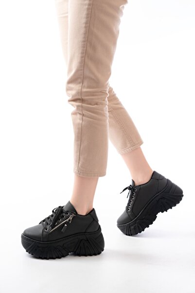 infon shoes creation SP-156 Чорні кросівки на високій підошві з шнурівкою та ...