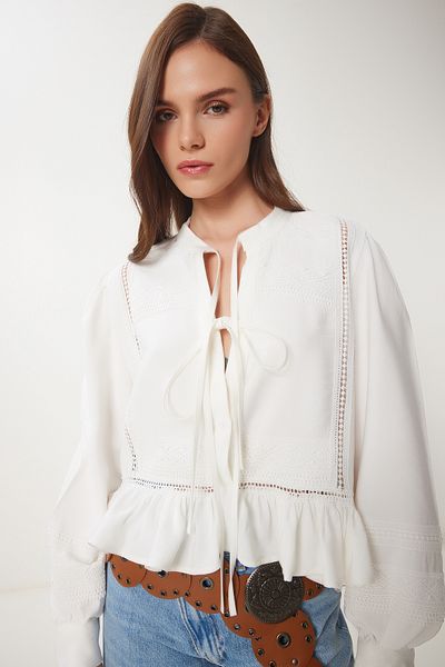Lovelyİstanbul Lace Trim Frilly Woven Blouse Bone Lcr0047