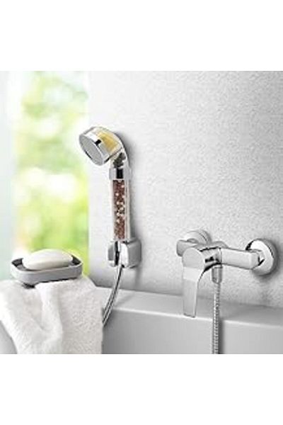 Store Mak Supply - Vitamin and Perfumed Chlorine and Fluoride Water Filter Shower Head