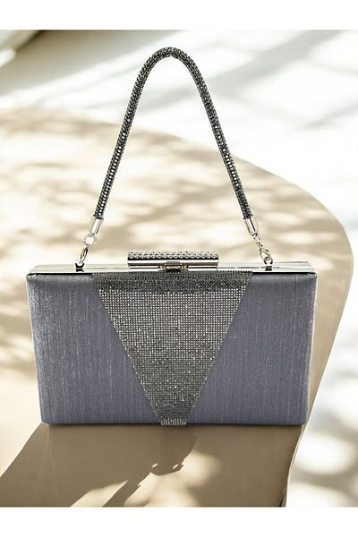 Biçanta Geantă de rochie de seară din satin cu sclipici, gri antracit, cu mâner din piatră de platină, cu pietre de cristal