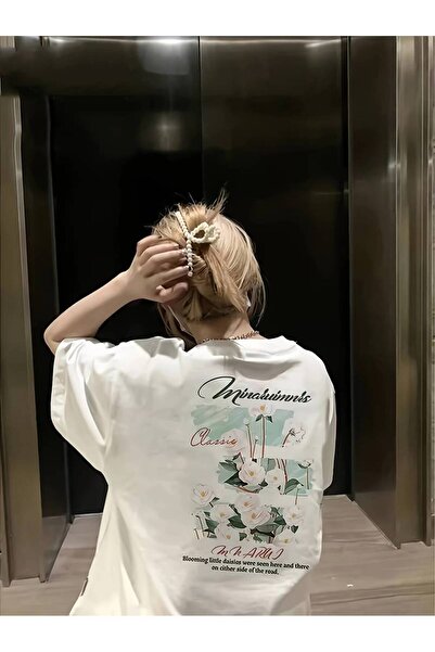 Tarzsokak Mâneci scurte oversize cu imprimeu floral pentru femei Pinterest alb