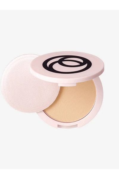 Oriflame Oncolour Compressed Powder Offering Smooth and Creamy Texture - Medium Beige 38801