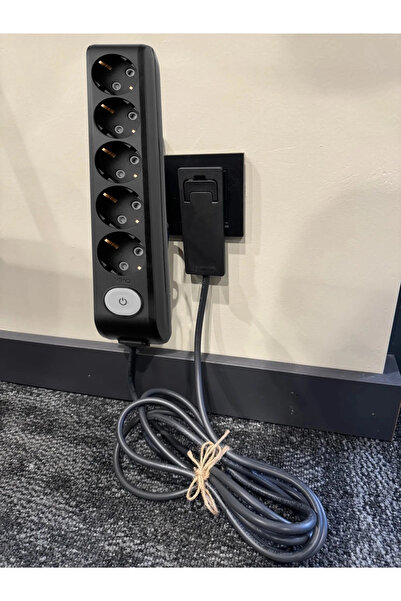 VİKO Viko Kaliteli Ultra İnce Fişli 5’li Grup Priz 2 metre Anahtarlı Siyah