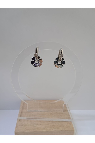 Çelik Yonca Çelik küpe