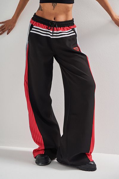 its basic Women's Red Denim Color Denim Fabric Fragmented Stripe Detailed Loose Cut Design Denim Trousers