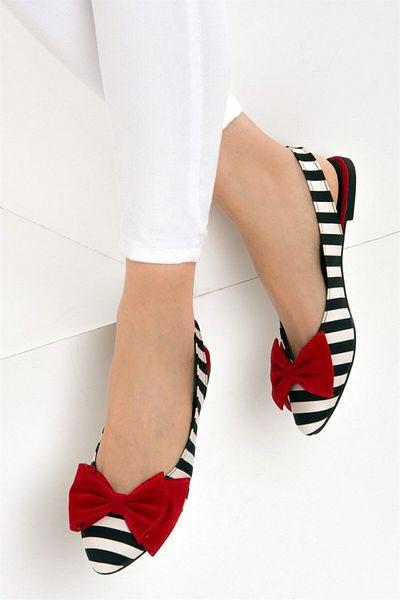 Fox Shoes Černo/bílo/červené dámské baleríny D 726774404