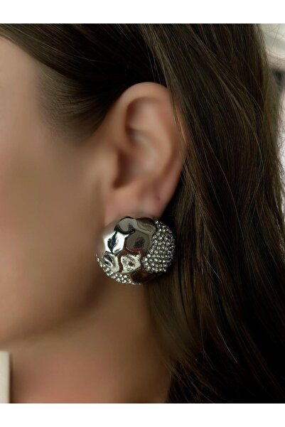 MyladyAccessoriess Zirkon Taş Ve Dövme Plaka Detay Küpe (Pirinç Kaplama) Gümüş