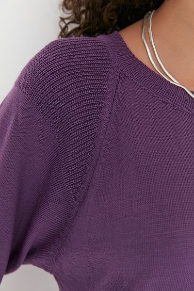 Trendyol Modest Lila langer Strickpullover mit Rundhalsausschnitt TCTAW22AK0132