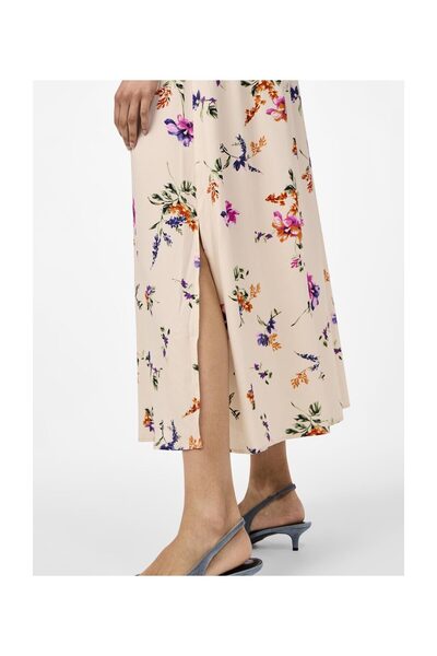 YAS. Dámska a dievčenská sukňa pre dospelých