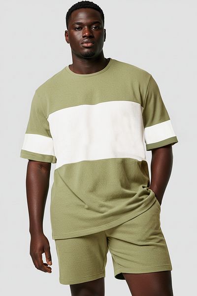 Trendyol Collection Farbblock-Mint-Oversize-T-Shirt – Übergröße TMNSS25BF00038