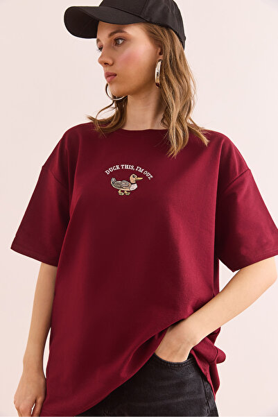 Olalook Γυναικείο μπλουζάκι Duck Burgundy με λεπτομέρεια άνετη εφαρμογή TSH- 19000840