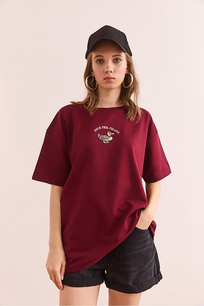 Olalook Γυναικείο μπλουζάκι Duck Burgundy με λεπτομέρεια άνετη εφαρμογή TSH- 19000840