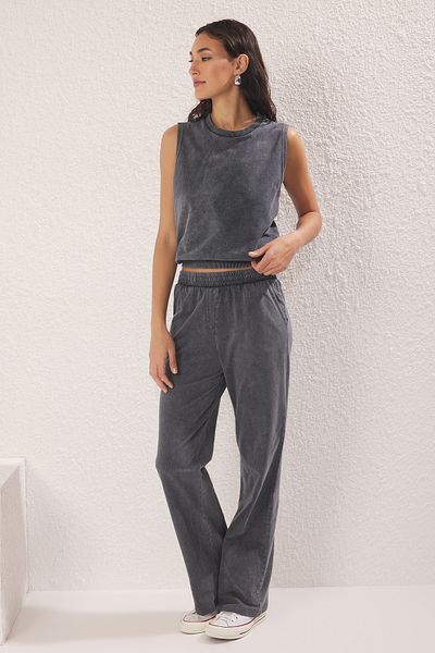 Trendyol Collection Anthracite Color Comfortable Fit T-Shirt - Twoss25Ts00057