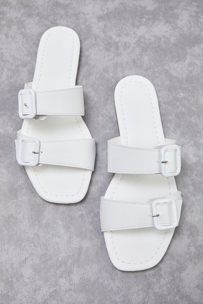 TRENDYOL SHOES Papuci de damă Off-White TAKSS25TE00031
