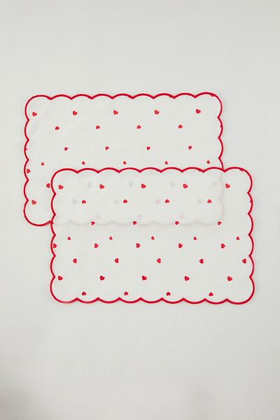 Trendyol Collection White-Red Heart Printed Edge Embroidered Set of 2 American Serving 33X50Cm Tphss25Run00013