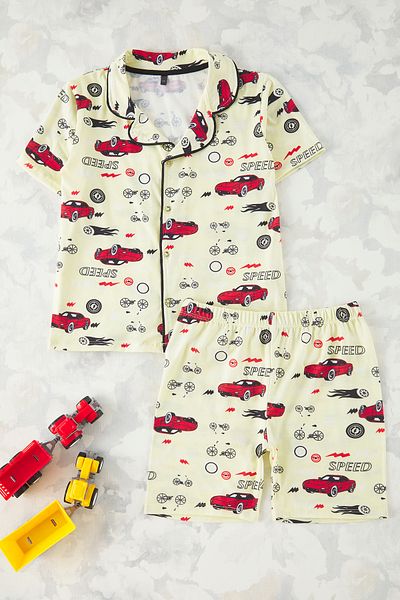TRENDYOLKIDS Jungen-Pyjama-Set aus gelber Baumwolle mit Autodruck – TKDSS25PT00008