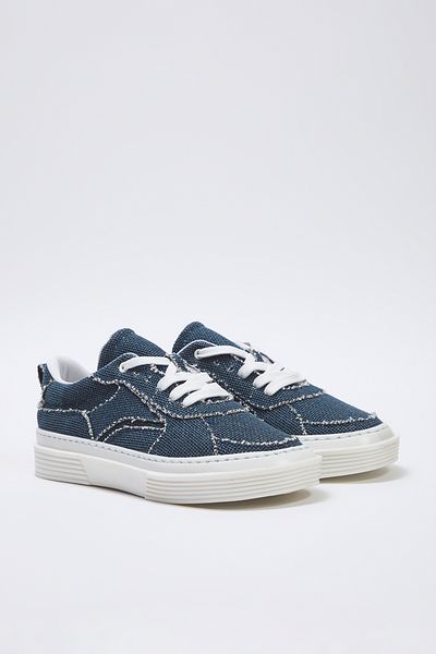 TRENDYOL SHOES Marineblaue, strukturierte Denim-Strickmuster-Schnürschuhe für Damen im Retro-Stil TAKSS25SN00037