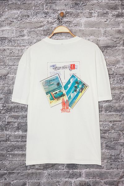Trendyol Collection Ecru Oversize-Postkarte % 
 
 T-Shirt aus 100 % Baumwolle