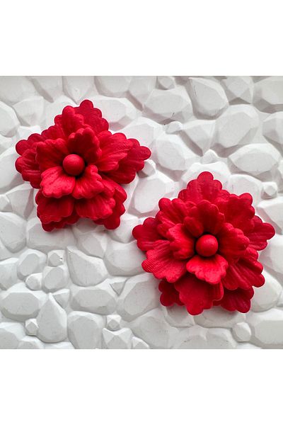 ACCESSORY أقراط زهرة الطبقات الحمراء
