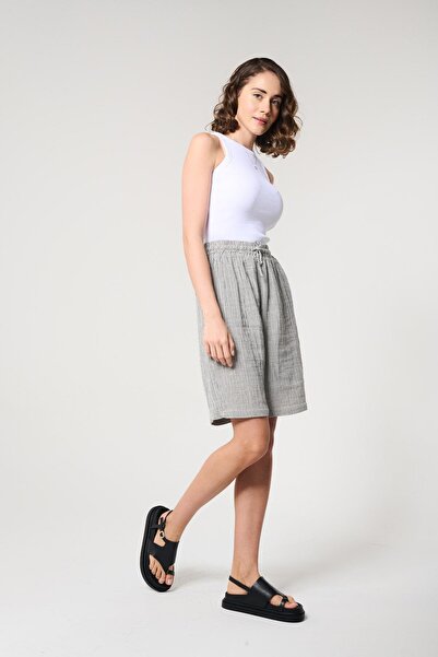 ZYRAH Gri Renk Çizgili %100 Pamuklu Kadın Bermuda Şort