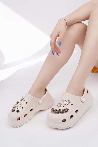 Moda Frato شبشب نسائي من Modafrato TWN-205 للشاطئ وحمام السباحة والمستشفى والأطباء والممرضات