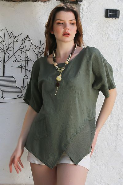 Chiccy Χακί λαιμόκοψη πισίνας με διχτυωτή τσέπη Λεπτομερής πλυμένη casual ασύμμετρη υφαντή μπλούζα 70 65