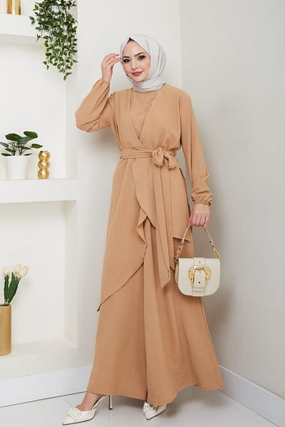 Kirazgym Asymmetrical Tunic and Loose Trousers Suit Combination