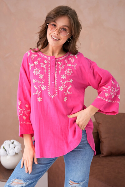 Park Karon Yuvarlak Yaka Nakış İşleme Taş Detaylı Geniş Kol Salaş Dokuma Tunik