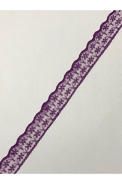 Majestik Tulle Guipure (scallop) 2.5cm. 2.35 Meters. Purple