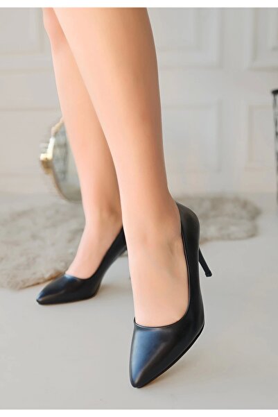 Aesco Jilya Black Skin Stiletto Shoes