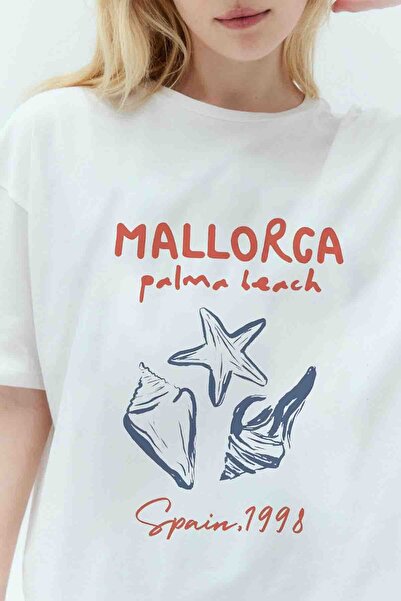 Tee&more. تي شيرت مايوركا مطبوع للجنسين مقاس كبير